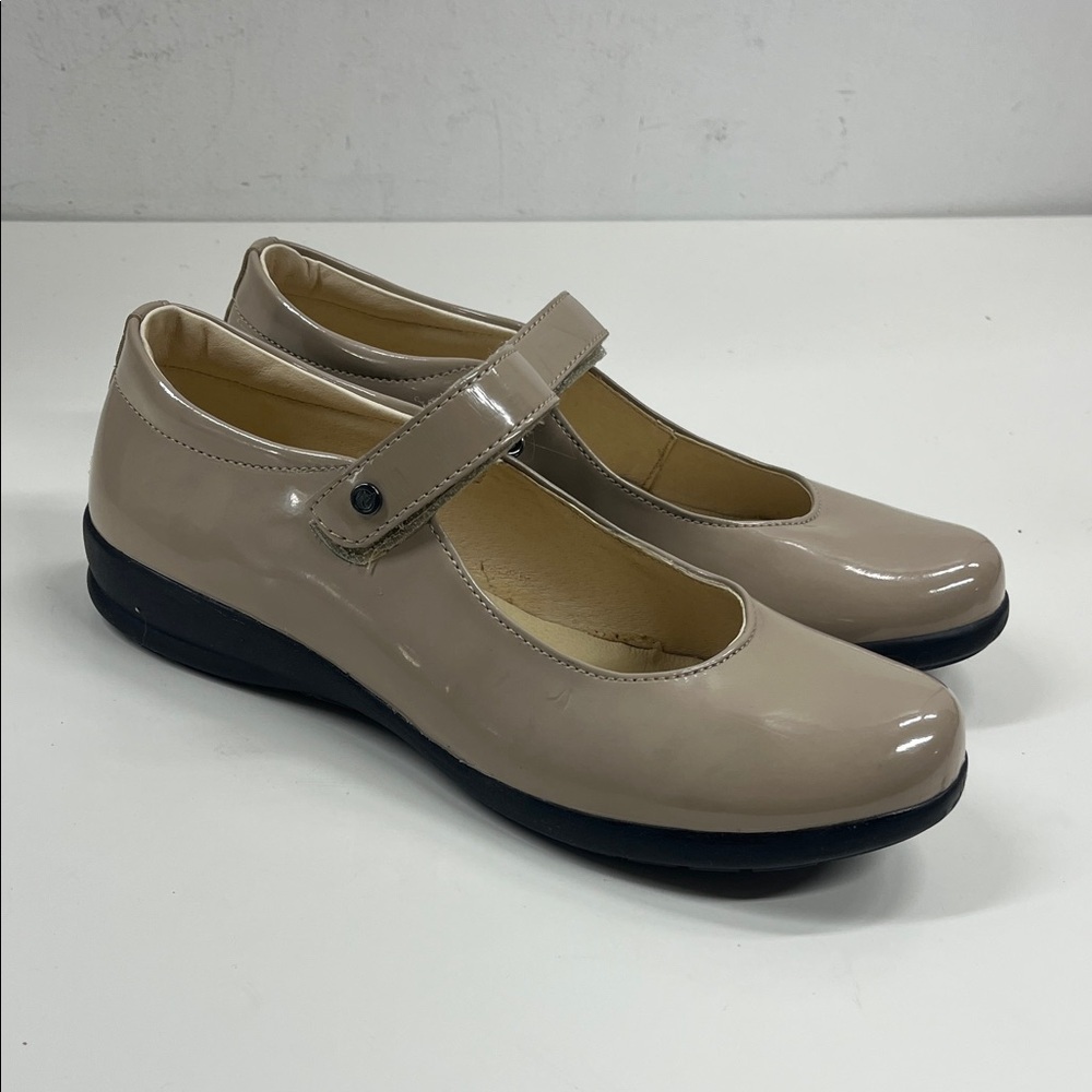 NATURINO CATANIA Mary Jane Ballerinas in Beige Patent Leather Size EU 38 (US 6)